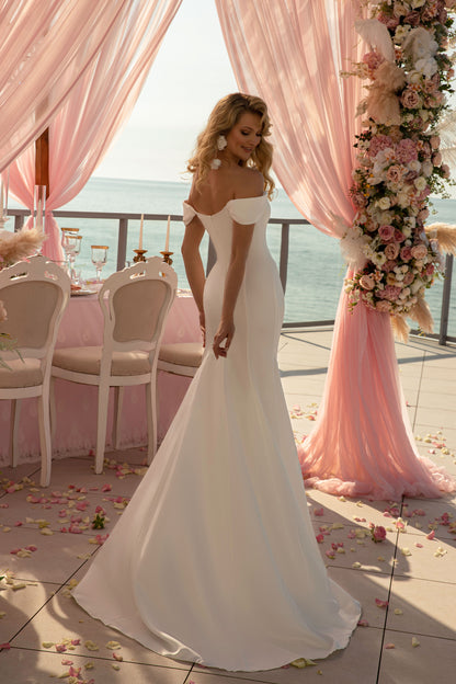 Mermaid Off-Shoulder Casual Wedding Dress Bridal Gowns With Detachable Train QW8075