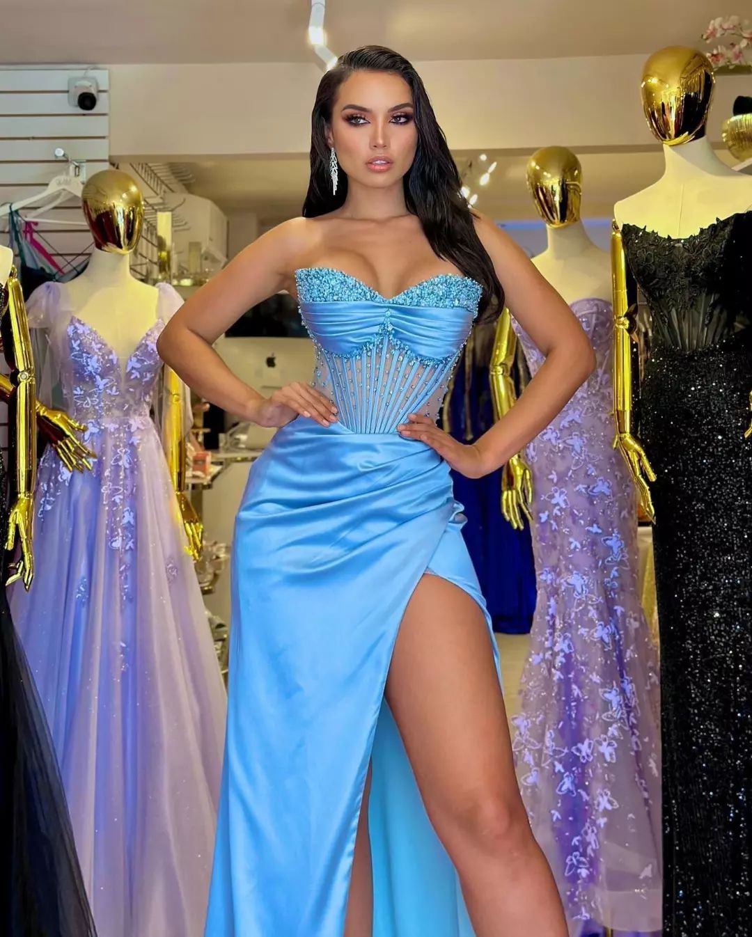 Chic Strapless Beaded Illusion Blue Long Prom Evening Gowns With Split QP3150