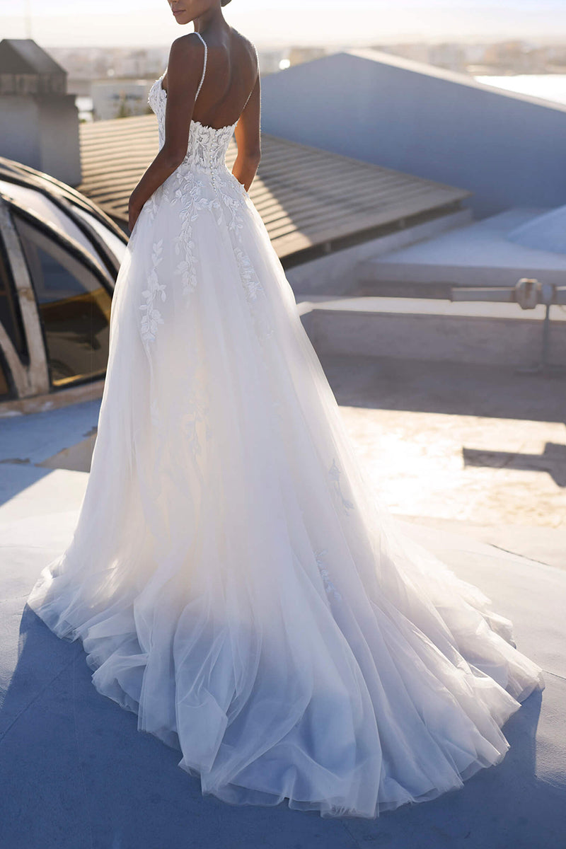 A Line Spaghetti Straps Lace Appliques Romantic Wedding Dress QW2632