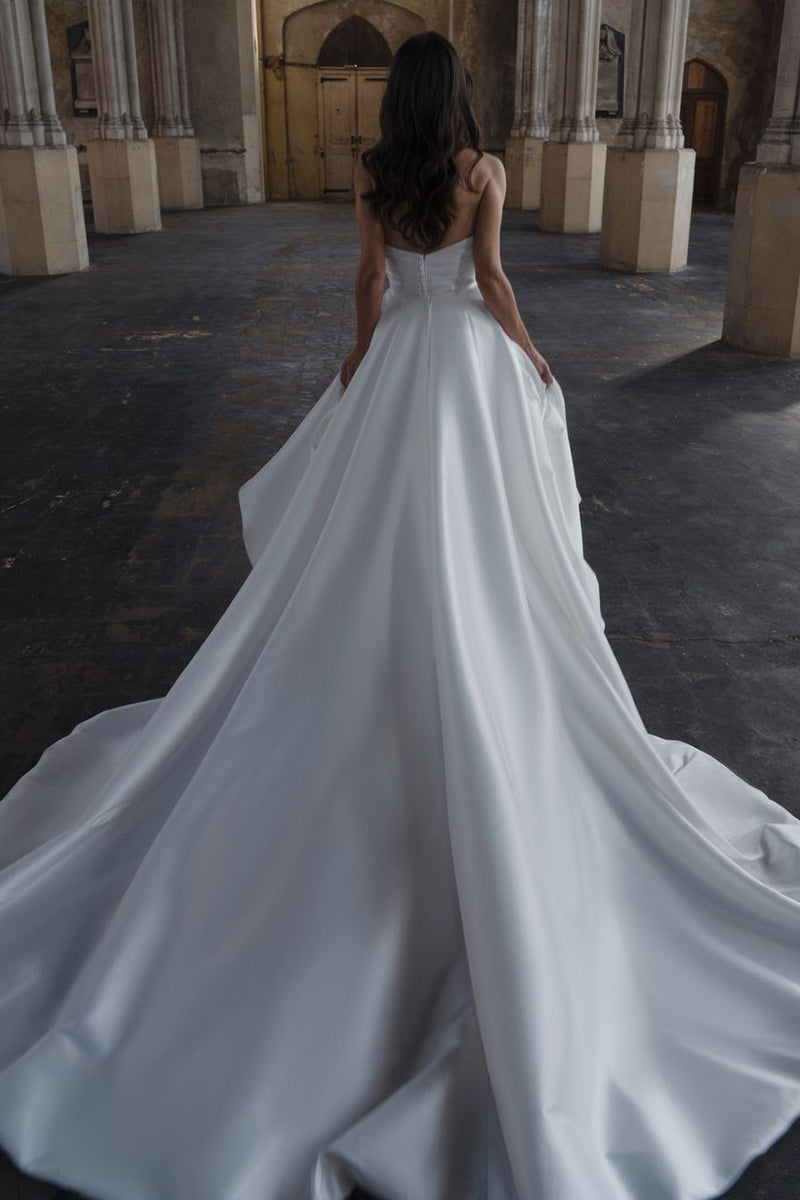 Chic Strapless Satin Pleats Mermaid Wedding Dress with Detachable Skirt QW2203