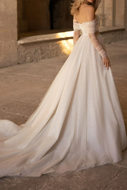 A Line Sweetheart Long Sleeves Rustic Wedding Dress with Court Train QW2130