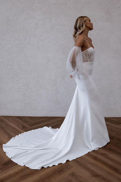 Sweetheart Long Sleeves Mermaid Boho Wedding Dress with Court Train QW0886
