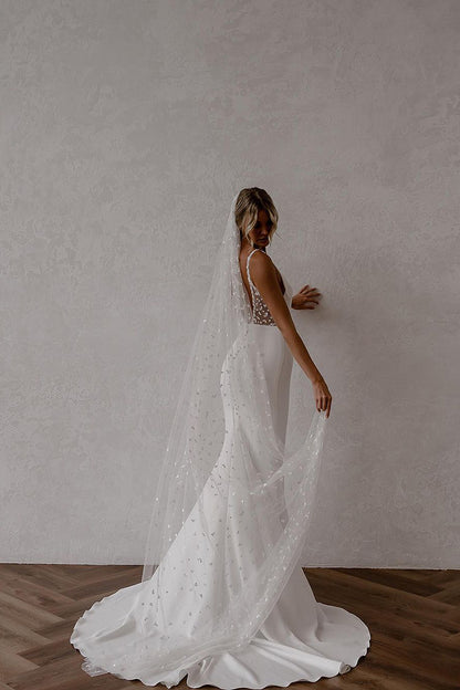 Sexy V neck Lace Appliques Simple Mermaid Boho Wedding Dress with Court Train QW0894