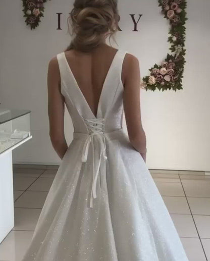 A-line Attractive V-neck Simple Wedding Dress Rustic Wedding Gown QW2157