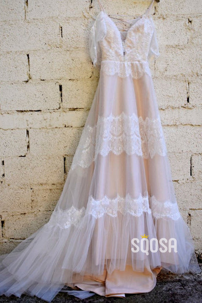 Sexy V-neck Lace Bohemian Wedding Dress with Slit QW2447|SQOSA