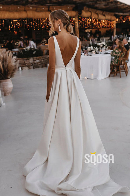 Attractive Deep V-Neck White Satin Bohemian Wedding Dress QW0908|SQOSA