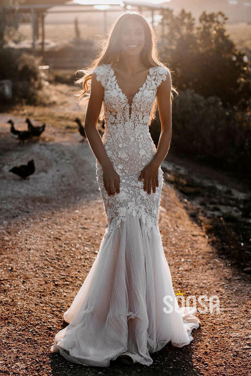 Plunging V-Neck Romantic Lace Wedding Dress Bohemian Mermaid Bridal Gown QW2162|SQOSA