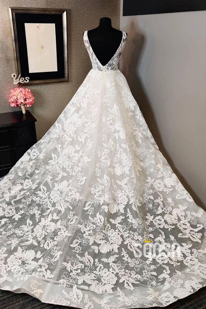 Sexy V-neck Allover Lace Wedding Dress QW2165|SQOSA