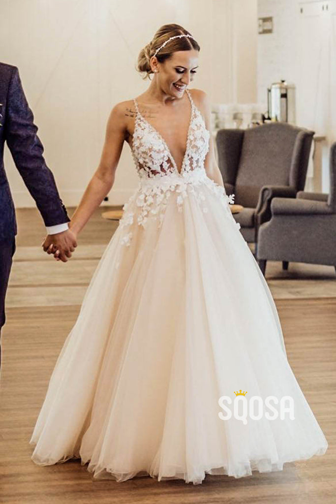 Attractive V-neck 3D Appliques A-line Wedding Dress QW2563|SQOSA