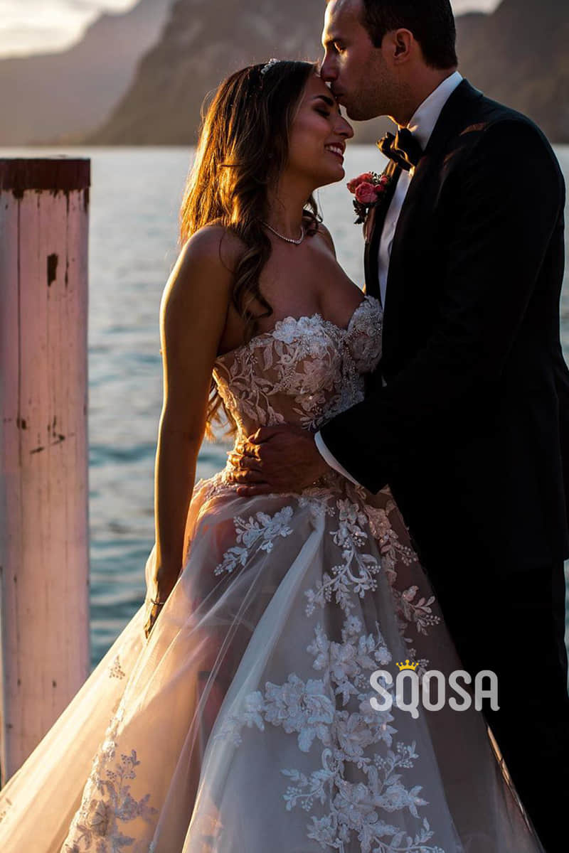 Unique Sweetheart Exquisite Lace Appliques Country Wedding Dress QW2427|SQOSA