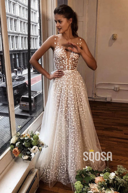 Plunging V-neck Exquisite Lace Bohemian Wedding Dress QW2543|SQOSA