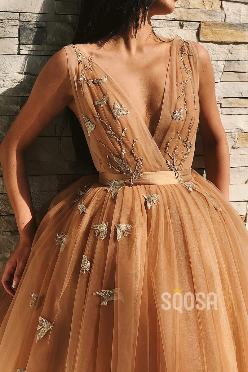 Ball Gown Attractive V-neck Appliques Short Prom Dress Homecoming Dress Backless QP2195|SQOSA